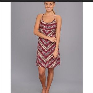 Patagonia Sprightly dress cobra fade radiant magenta, size M